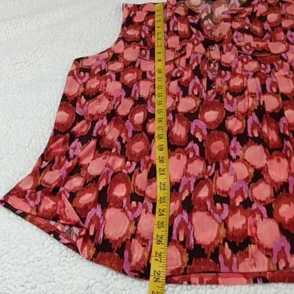 Ava & Grace Orange and Brown Sleeveless Top W/ Chest Pockets - Picture 9 of 13